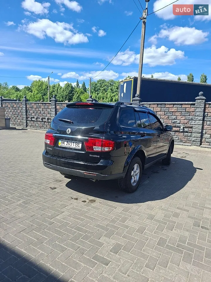 2010 SsangYong Kyron - мініатюра 5