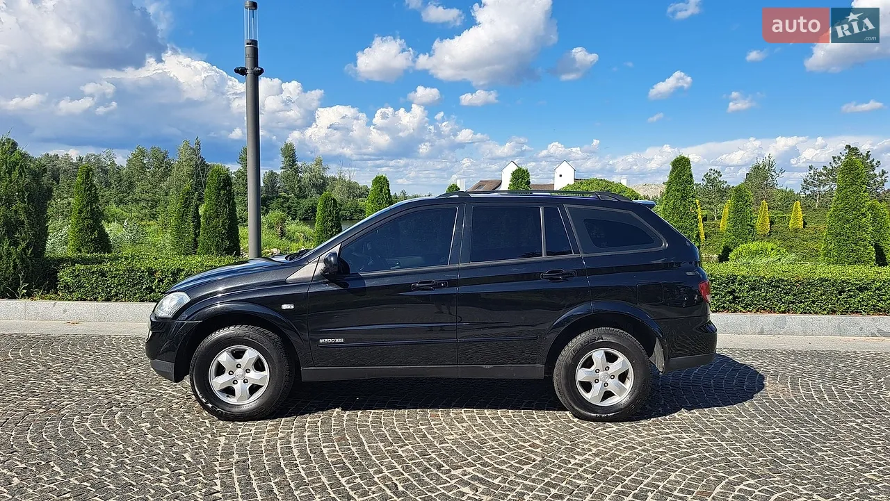 2010 SsangYong Kyron - мініатюра 4