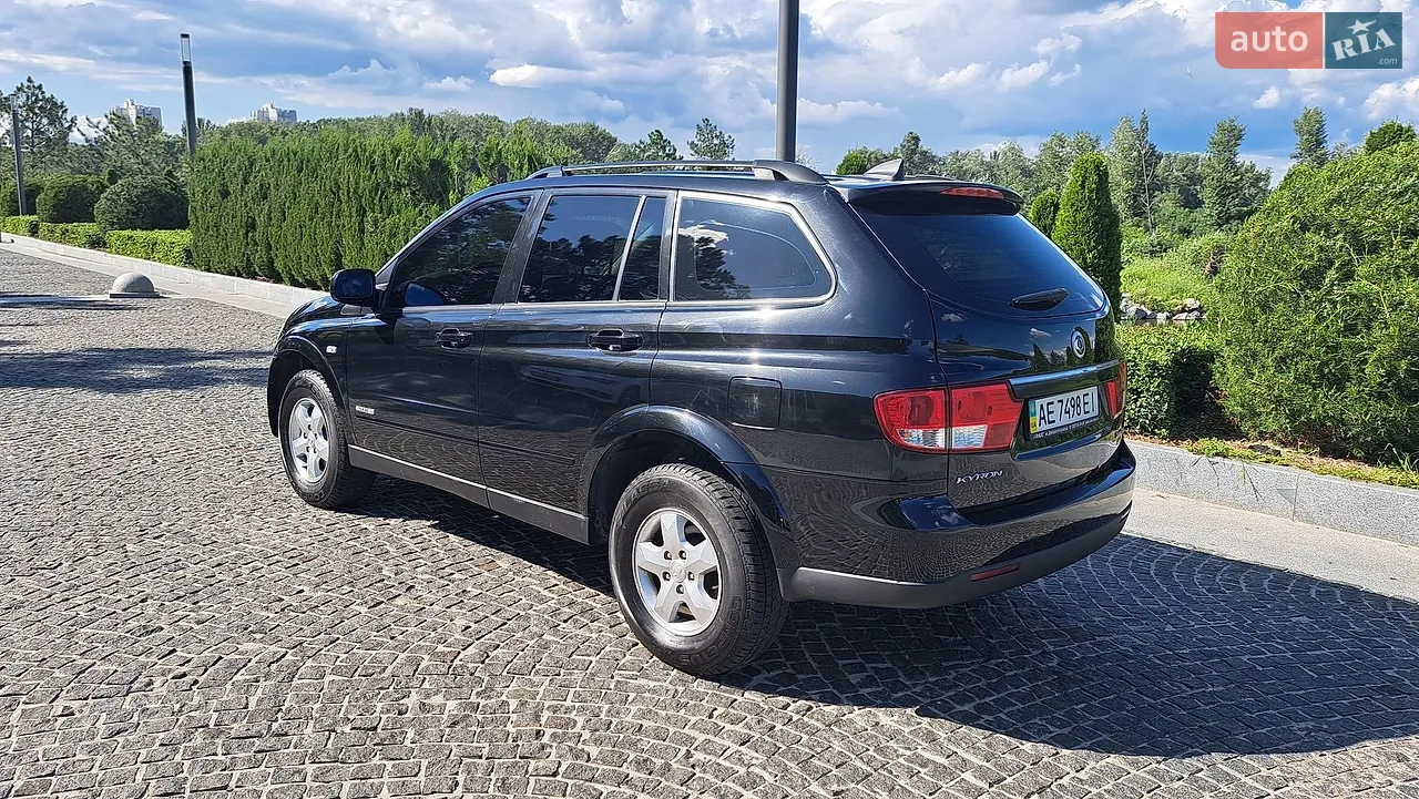 2010 SsangYong Kyron - мініатюра 5