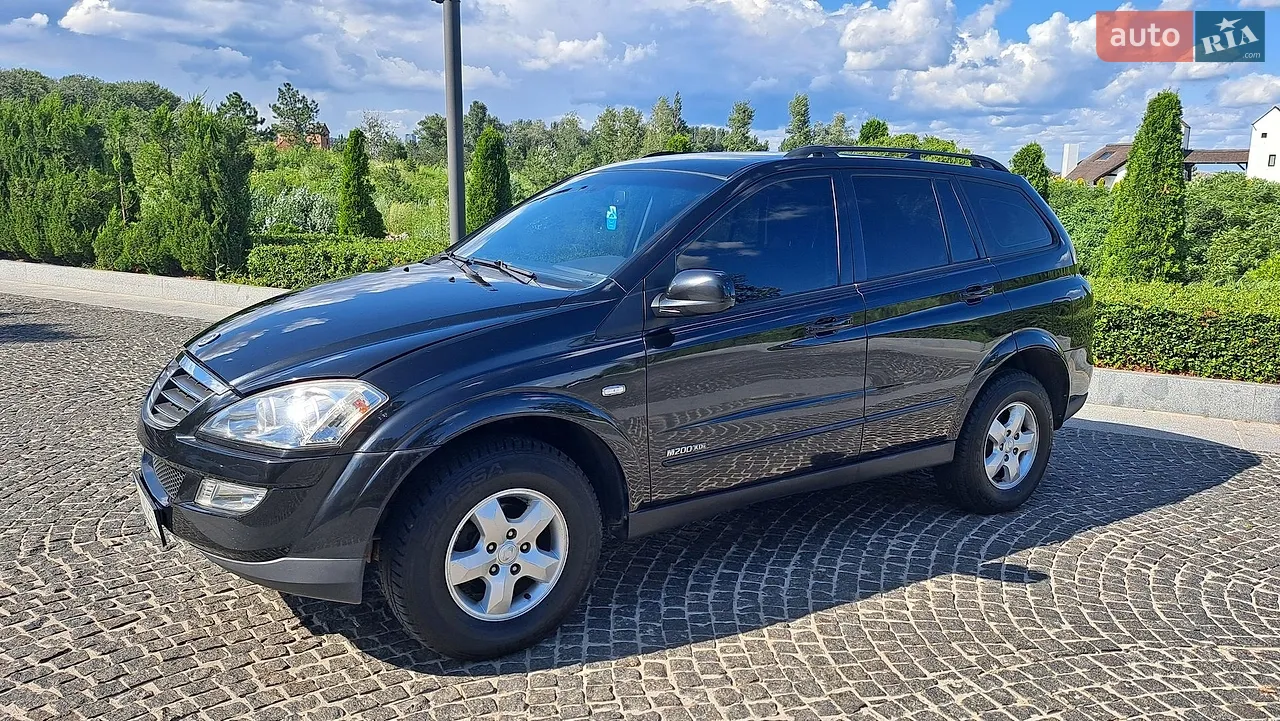 2010 SsangYong Kyron - фото 1