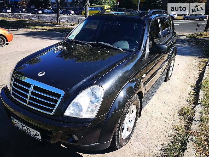 SsangYong Rexton 2008 года