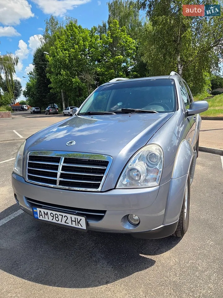 2012 SsangYong Rexton - мініатюра 3