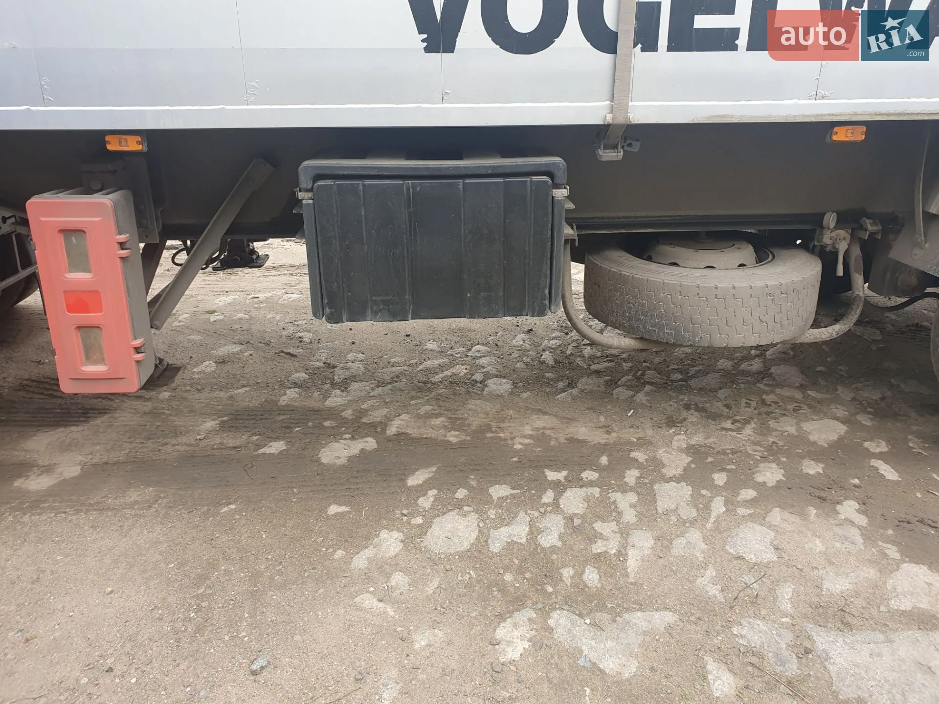 STAS SA 33-9K 1999 VIN YE6SA339KX00R0010 фото оголошення 5 з 8