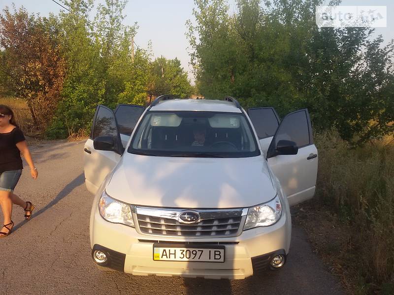 Subaru Forester 2011 года