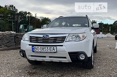 Subaru Forester  2010