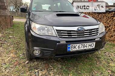 Subaru Forester  2010