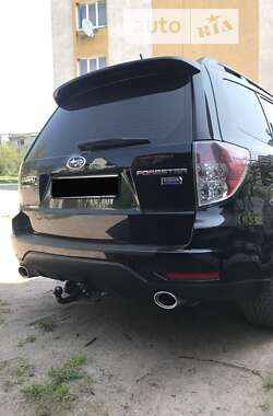 Subaru Forester Touring  2010