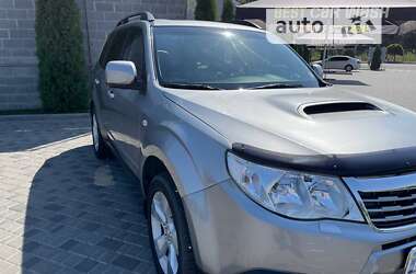 Subaru Forester  2010
