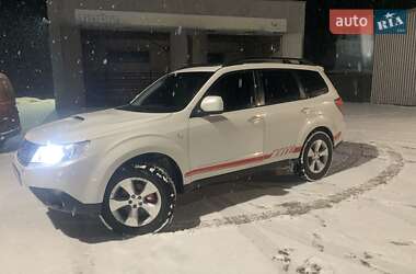 Subaru Forester  2010