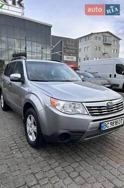 Subaru Forester  2010