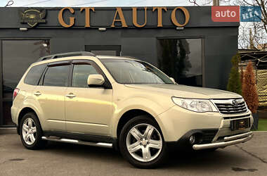 Subaru Forester  2010