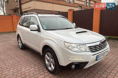 Subaru Forester 2010