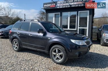 Subaru Forester  2010
