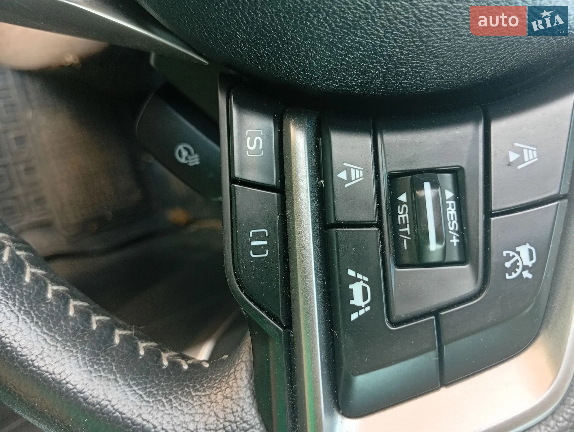Subaru Forester 2019 VIN JF1SK7LL5LG051779 фото оголошення 6 з 12