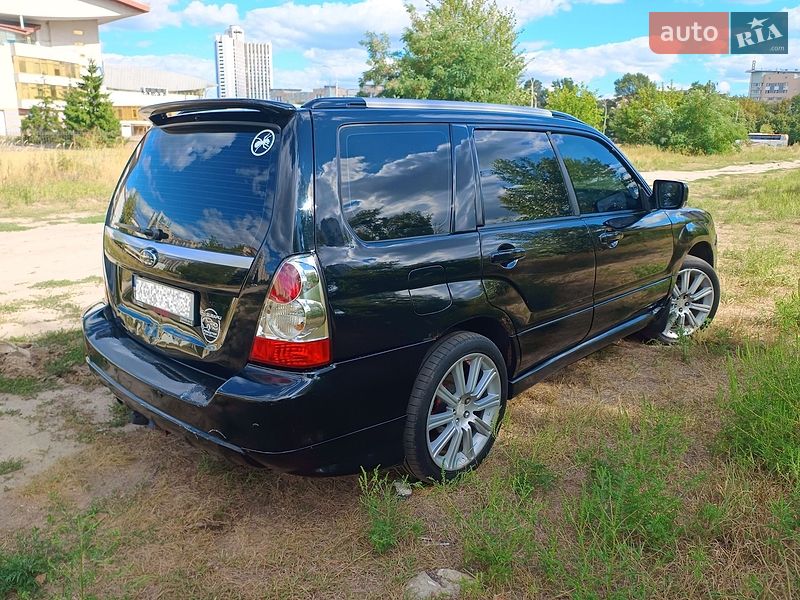 Позашляховик / Кросовер Subaru Forester 2006 в Києві