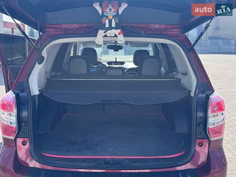 Позашляховик / Кросовер Subaru Forester 2016 в Чернівцях фото 10 Позашляховик / Кросовер Subaru Forester 2016 в Чернівцях