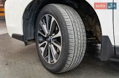 Позашляховик / Кросовер Subaru Forester 2017 в Києві