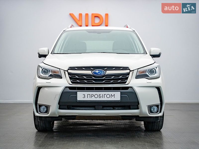 Позашляховик / Кросовер Subaru Forester 2017 в Києві