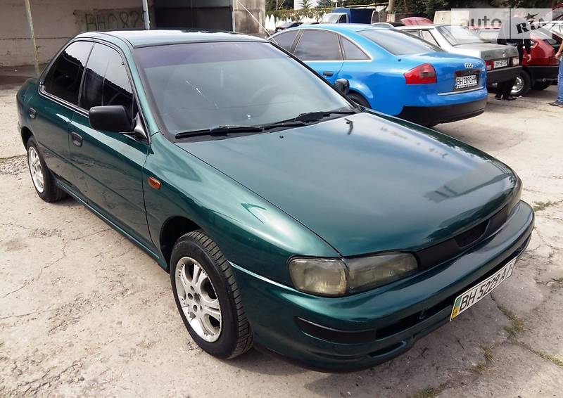 Subaru Impreza 1995 года
