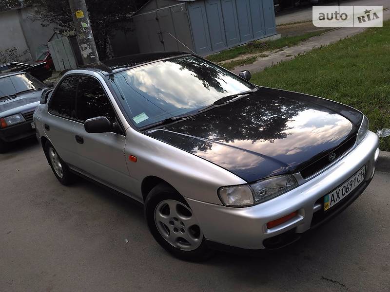 Subaru Impreza 1998 года