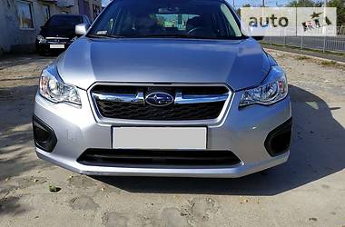 Subaru Impreza 2.0L AWD  ( 4*4) 2013