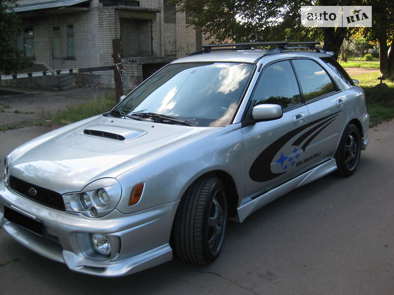 Універсал Subaru Impreza