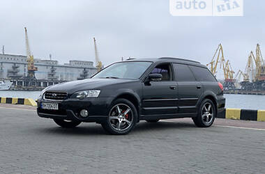 Subaru Legacy Outback Mclntosh 2004