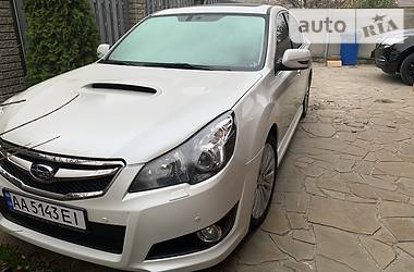 Subaru Legacy  2011