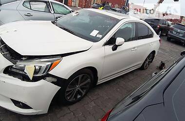 Subaru Legacy  2015