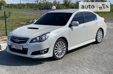 Subaru Legacy  2010