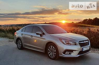 Subaru Legacy EyeSight 2017