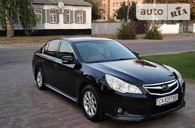 Subaru Legacy  2010