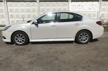 Subaru Legacy  2011