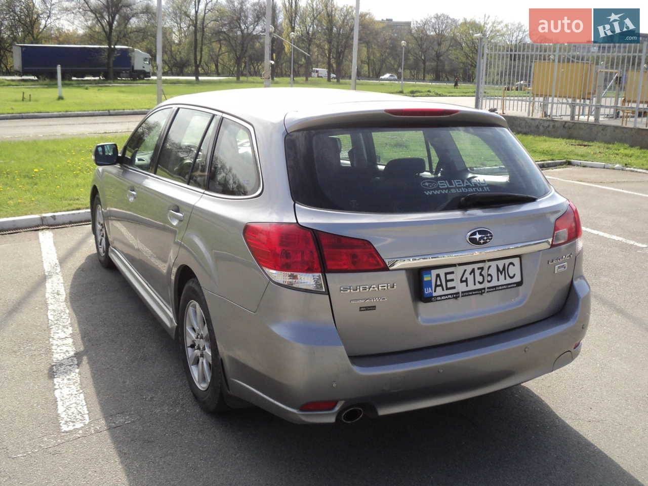 2010 Subaru Legacy - мініатюра 4