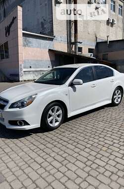 Subaru Legacy  2014
