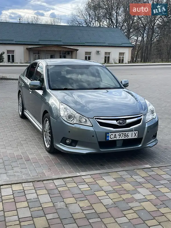 Subaru Legacy 2010