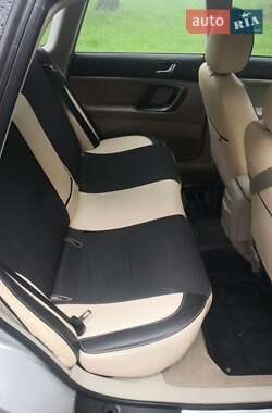 Subaru Legacy  2004
