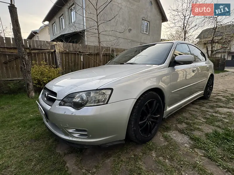 Subaru Legacy 2004