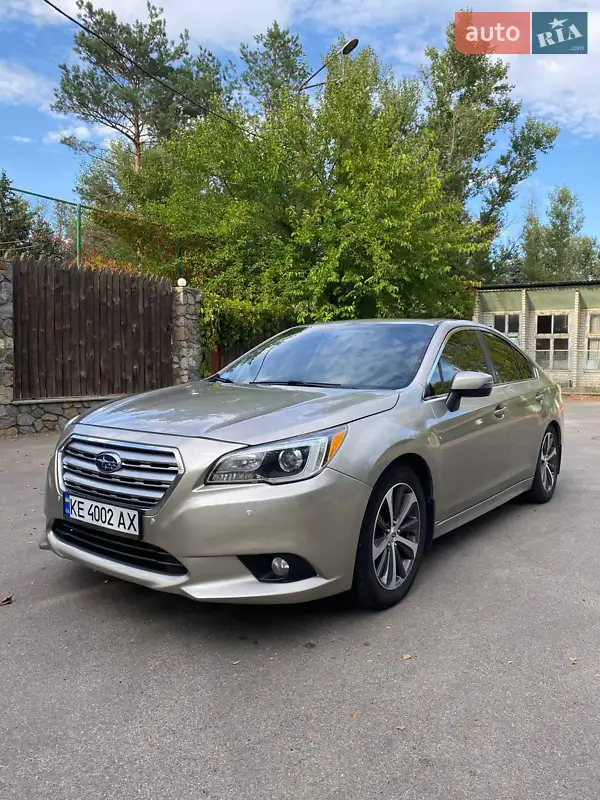 Subaru Legacy 2016