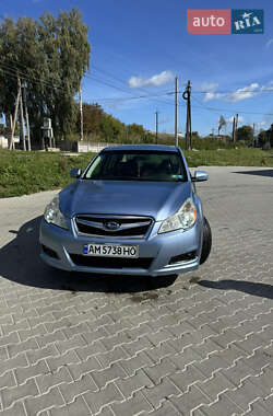 Subaru Legacy  2011