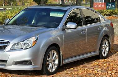 Subaru Legacy  2012