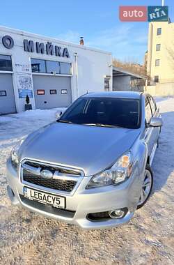Subaru Legacy 2013