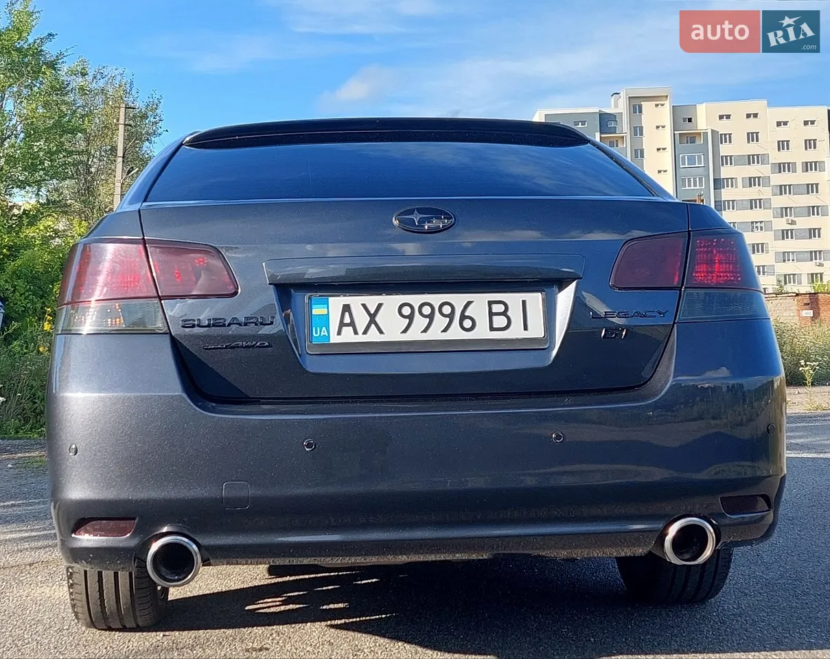 2010 Subaru Legacy - мініатюра 4