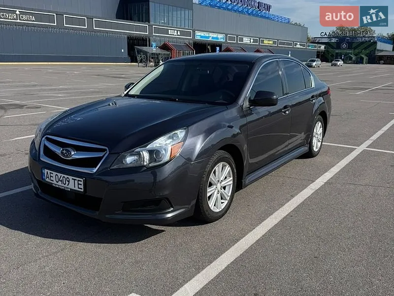 Subaru Legacy 2012