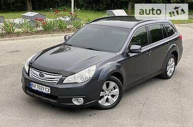 Subaru Outback OFFICIAL 2011