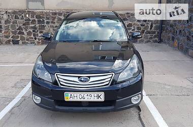 Subaru Outback  2011