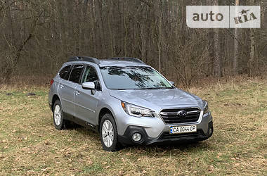 Subaru Outback  2018