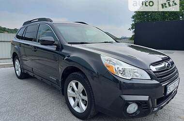 Subaru Outback Premium 2013