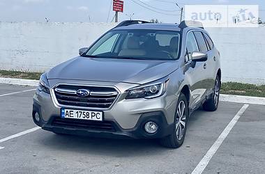 Subaru Outback Limited 2018