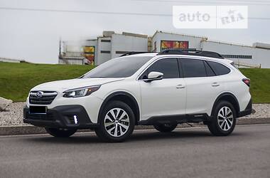 Subaru Outback Premium 2020